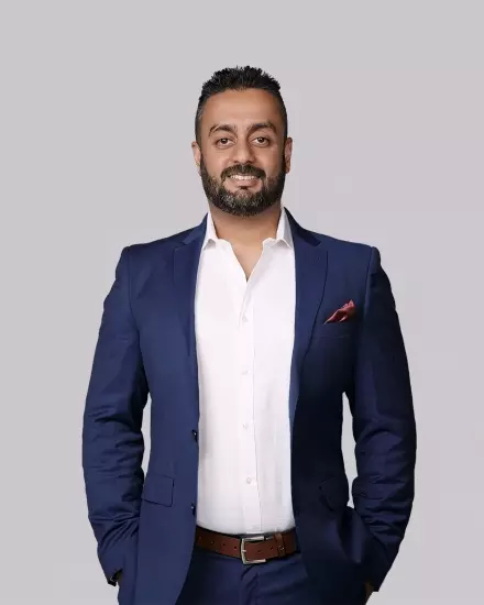 Rash Dhanjal - Real Estate Agent
