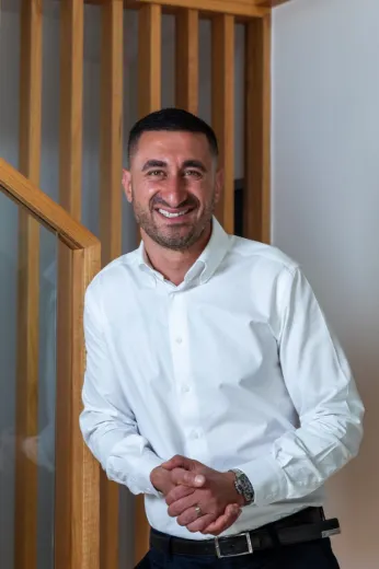 Ray  Harb - Real Estate Agent at Barry Plant - Point Cook