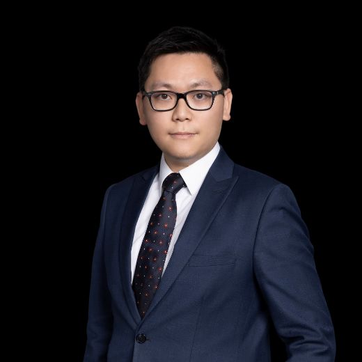 Raymond Tang - Real Estate Agent at Moment Group - DOCKLANDS