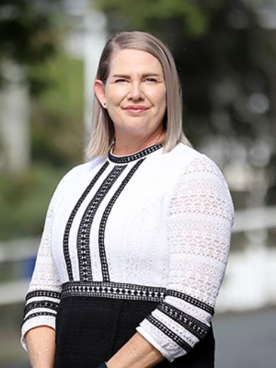 Rebecca Daintry - Real Estate Agent at Coronis - Inner North