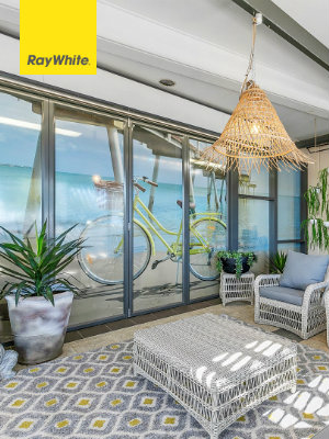 Reception Ray White - Real Estate Agent
