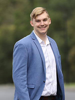 Reece Rayner Real Estate Agent