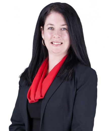 Regina Atkinson - Real Estate Agent at Professionals Methven Group - Mooroolbark