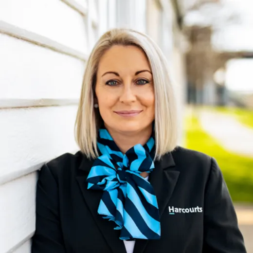 Renae Parker - Real Estate Agent at Harcourts Devonport & Shearwater - DEVONPORT