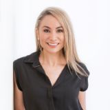 Renee Straguszi - Real Estate Agent From - Cairns Property Office - Cairns