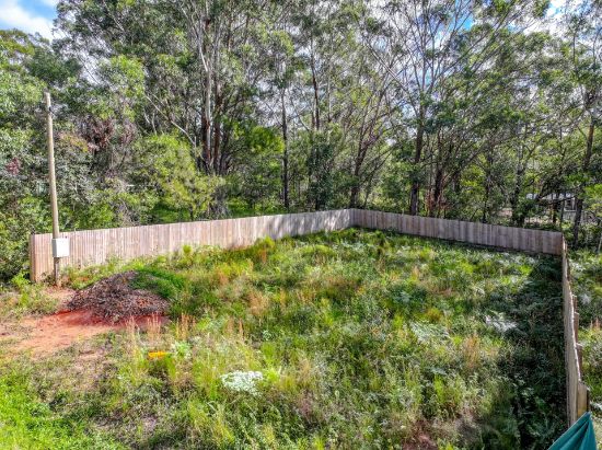 110 Highland Ridge Rd, Russell Island, Qld 4184