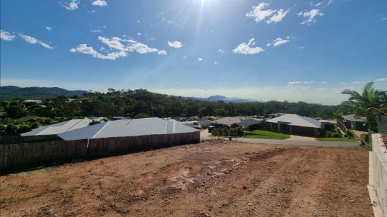 12 Cressbrook Street, Clinton, Qld 4680
