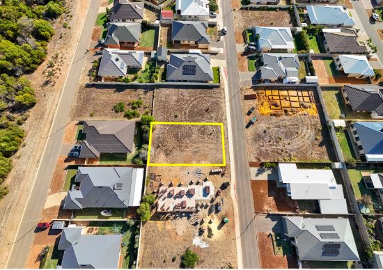 12 Periwinkle Street, Drummond Cove, WA 6532