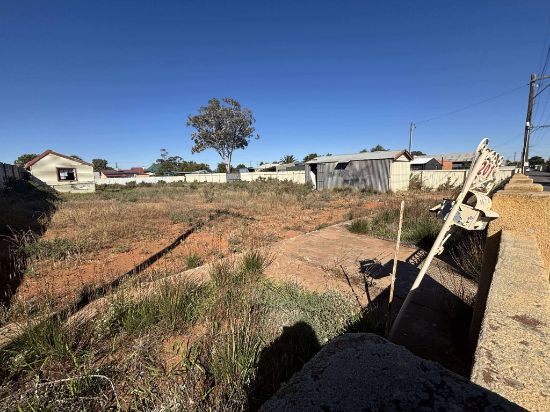 201 Pell Lane, Broken Hill, NSW 2880