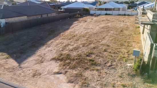 3 Reef Boulevard, Drummond Cove, WA 6532