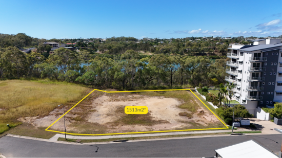 4 The Promenade, Boyne Island, Qld 4680
