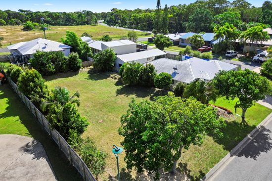 4 Whitby Place, Agnes Water, Qld 4677