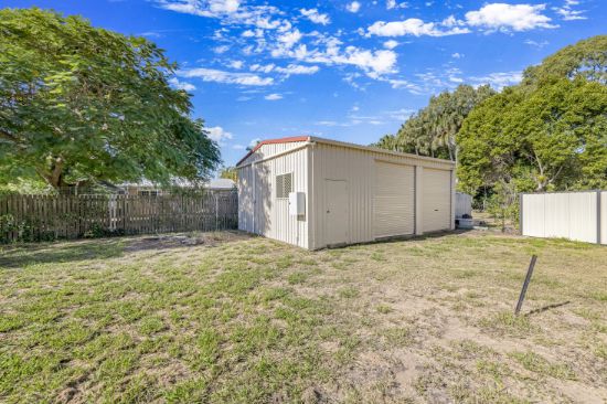 6 Orchid Dr, Moore Park Beach, Qld 4670