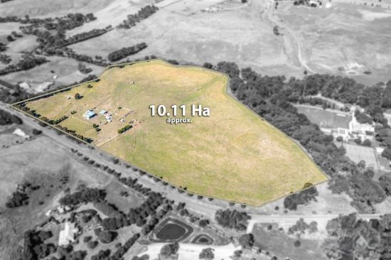 64 Darraweit Valley Road, Darraweit Guim, Vic 3756