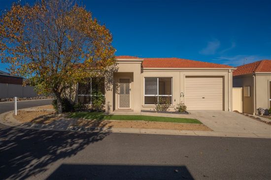 129/18 Cooinda Drive, Delacombe, Vic 3356
