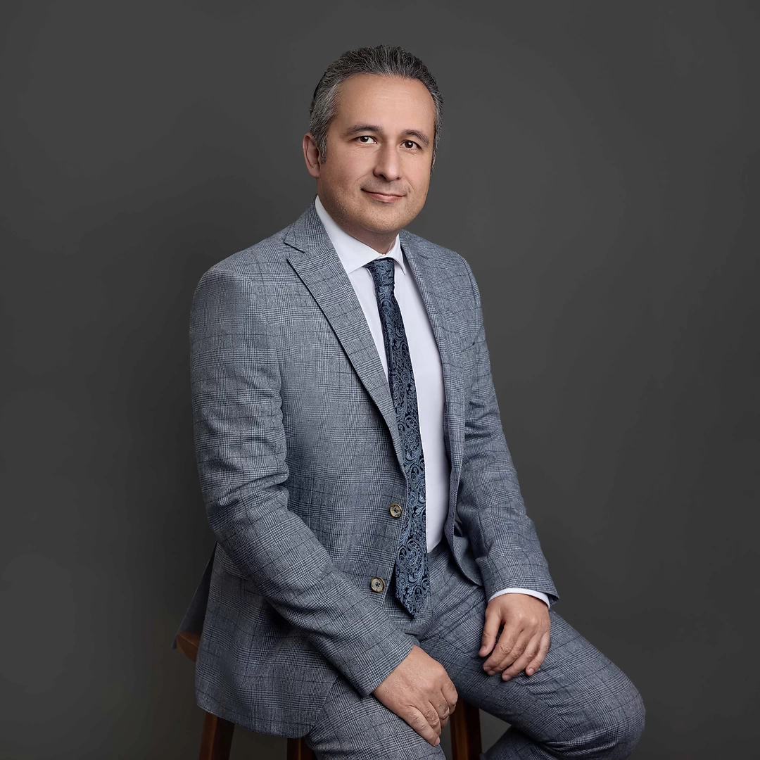 Reza Zad (Mohammadzad) - Real Estate Agent
