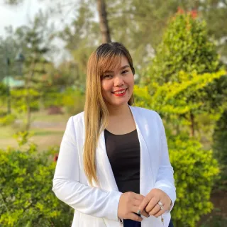Rhejz Lagasca - Real Estate Agent
