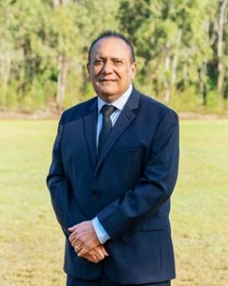 Ricardo Roldan - Real Estate Agent Ricardo Roldan - Real Estate Agent