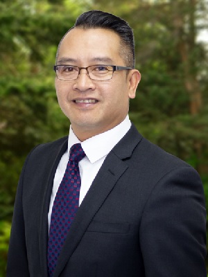Richard Chau Real Estate Agent