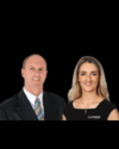 Richard Rudd And Stephanie Ruth - Real Estate Agent at Professionals Cairns Beaches - Smithfield