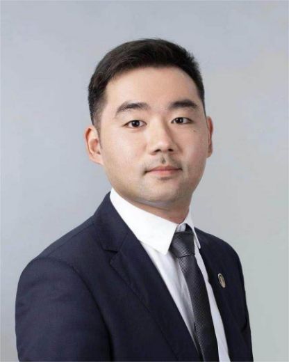 Richard Zhang - Real Estate Agent at U & Plus Real Estate CBD