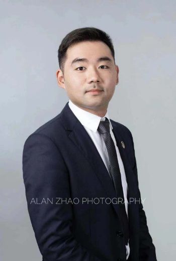 Richard Zhang - Real Estate Agent at U & Plus Real Estate - GLEN WAVERLEY