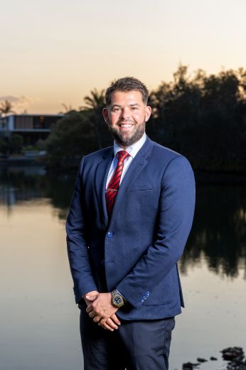 Ricky Agent - Real Estate Agent at Ray White Broadbeach Waters