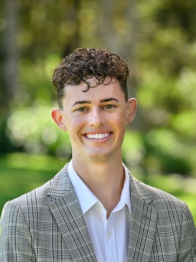 Riley Woitowitz - Real Estate Agent at Ray White Rockhampton