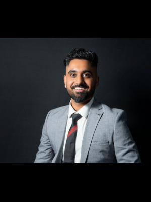 Rishant Sharma Real Estate Agent