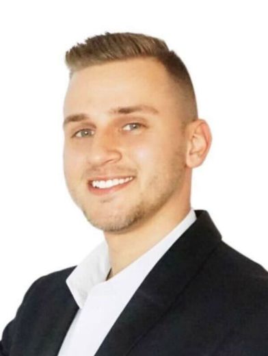 Robert Matyus - Real Estate Agent at Develop Connect - South Yarra