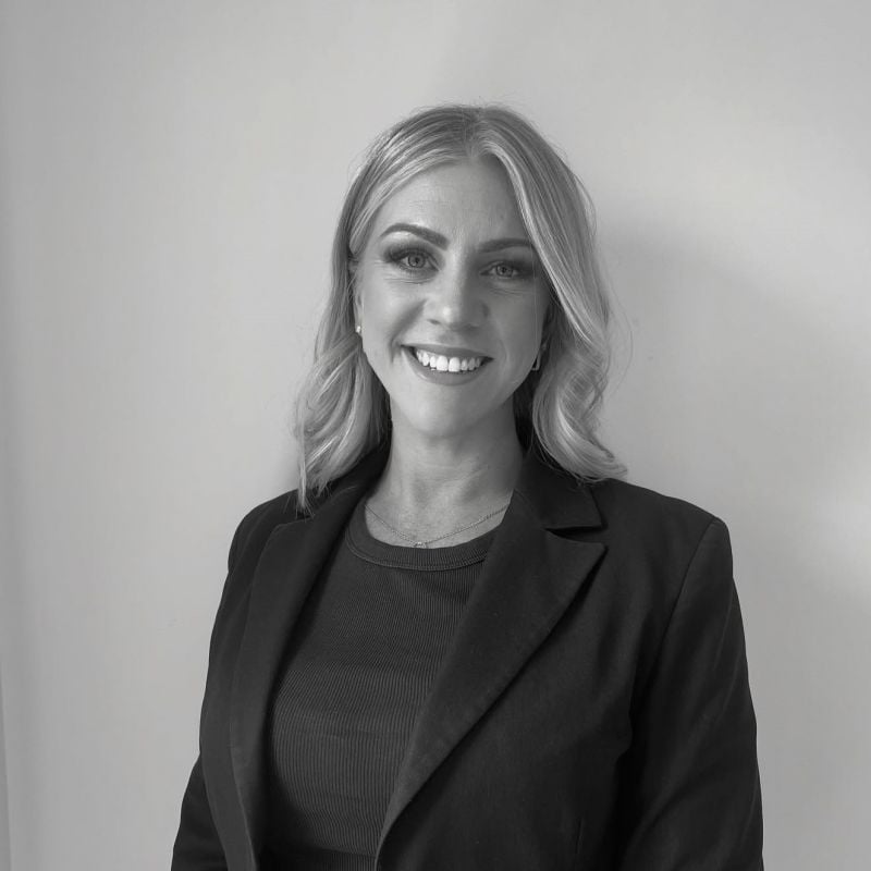 Rohanne Hall - Real Estate Agent