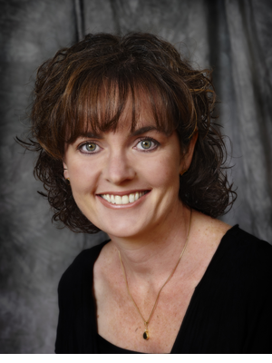 Rondelle  May - Real Estate Agent