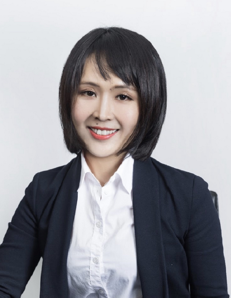 Rong Lu Real Estate Agent