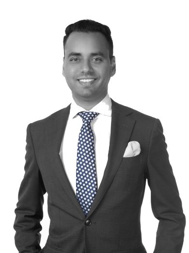 Ronnie Singh - Real Estate Agent at First National Real Estate Genesis