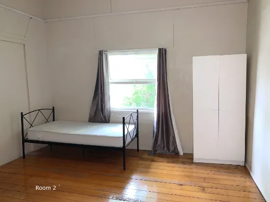 Room/20 Beaconsfield Street, Highgate Hill, QLD, 4101