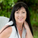 Rosalie Crowder - Real Estate Agent From - Belle Property Adelaide Hills - (RLA 175511)