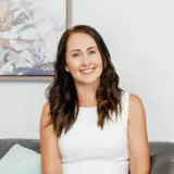 Rosie Model - Real Estate Agent From - Elders Real Estate Port Macquarie