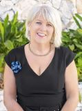 Roslyn Cutts - Real Estate Agent From - Harcourts Property Centre -        