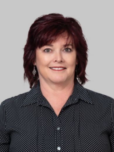 Roz Hollwarth - Real Estate Agent at The Agency - PERTH