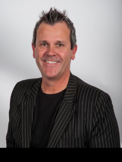 Russell  Barr - Real Estate Agent at Life Real Estate WA - KARRINYUP