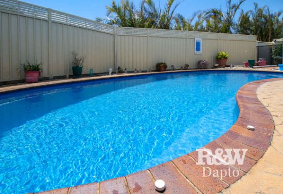 Richardson and Wrench - Dapto - Real Estate Agency