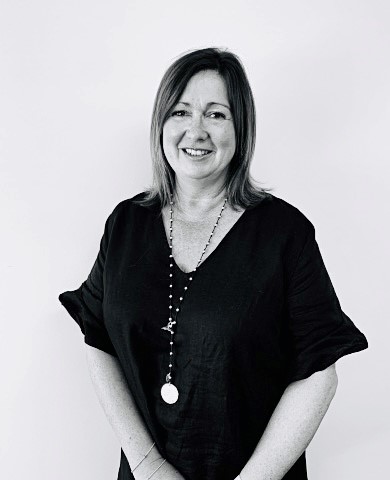 Sally Dooley - Real Estate Agent