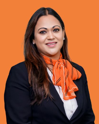 Salmah Ishaq - Real Estate Agent at Top Estate Agents - CLYDE NORTH
