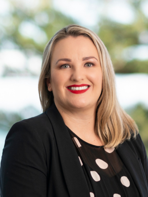 Sam Hinton - Real Estate Agent