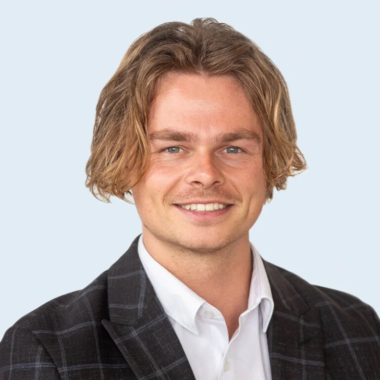 Sam McLachlan Real Estate Agent