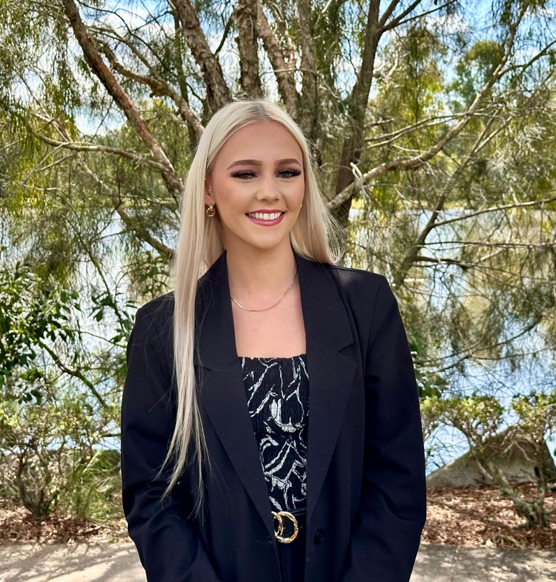 Samantha Heterick - Real Estate Agent