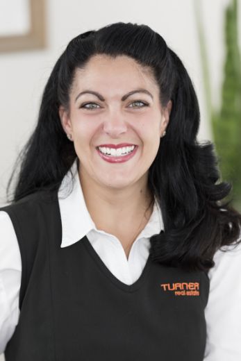 Sandra Pallis  - Real Estate Agent at Turner Prestige - Adelaide (RLA 62639)