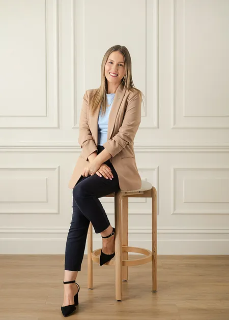 Sarah Hand - Real Estate Agent