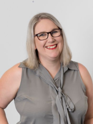 Sarah Cooper - Real Estate Agent at Canberry Properties - GUNGAHLIN