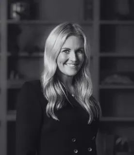 Sarah Jones - Real Estate Agent Sarah Jones - Real Estate Agent